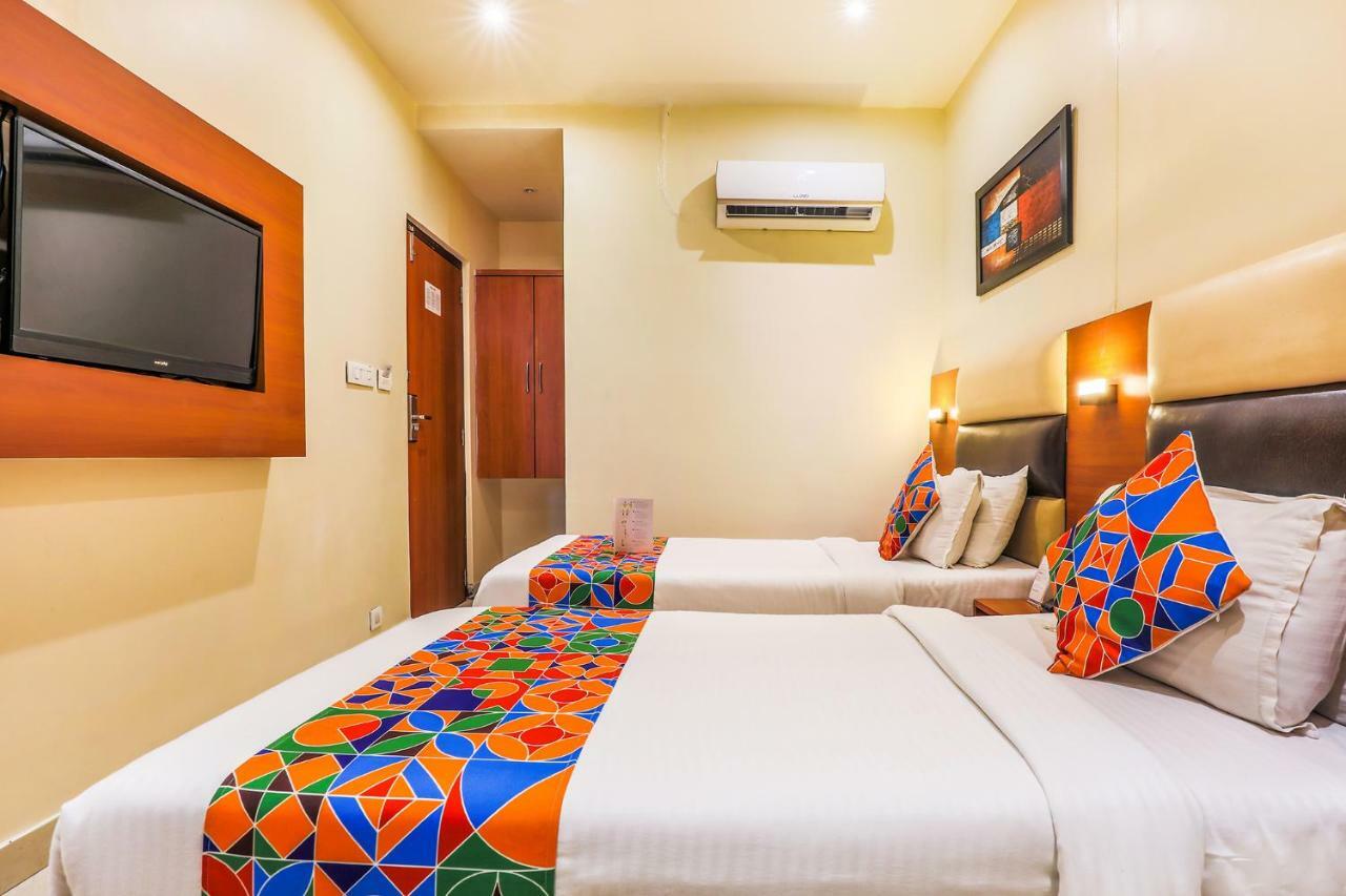 Fabexpress Liwa International Andheri East Hotel Bombaim Exterior foto